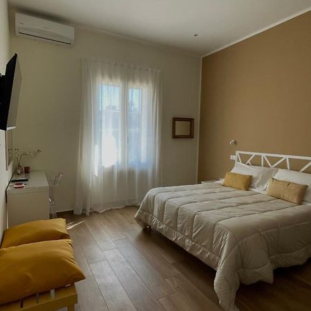Alemar Bed & Breakfast Монделло Екстер'єр фото